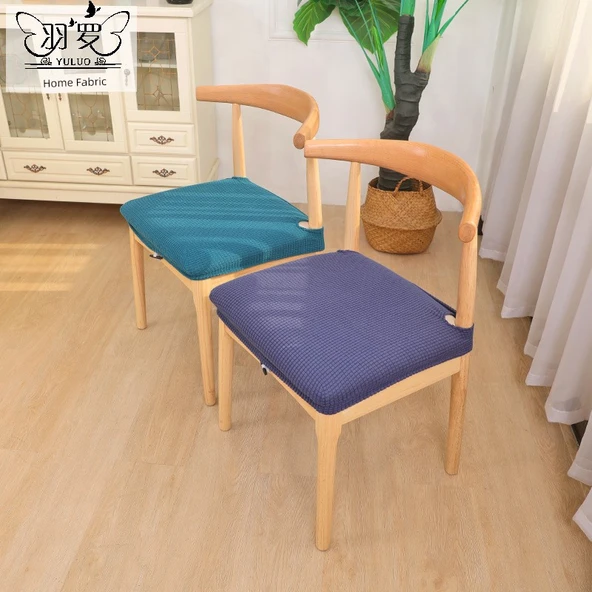 Elastik Sandalye Minderi - Minimalist Düz Renk - Çizilmez Boynuzlu - Kırmızı Kahve Tokalı - Dörtlü Paket - 4
