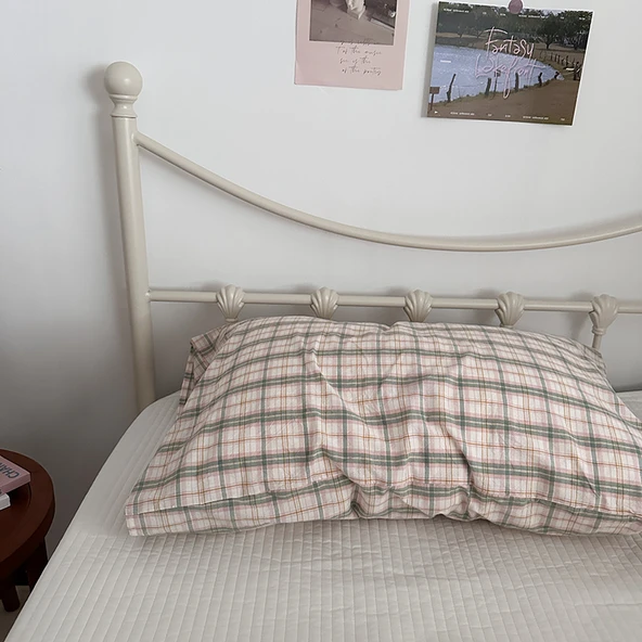 Pamuklu Gingham Çizgili Yastık Kılıfı 48x74 cm - Pembe Yeşil Kareli (Pamuklu Yıkanmış)