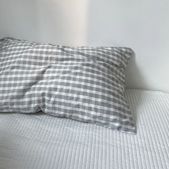 Pamuklu Gingham Çizgili Yastık Kılıfı 48x74 cm - Şaşırtmalı Gri Kareli (Pamuklu Dimi)