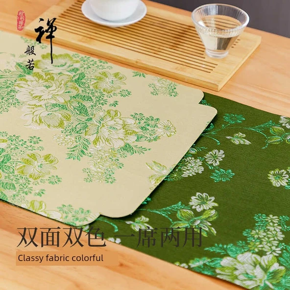 Çin Tarzı Su Geçirmez Çay Masa Örtüsü - Açık Yeşil Çiçekli - 30x150cm