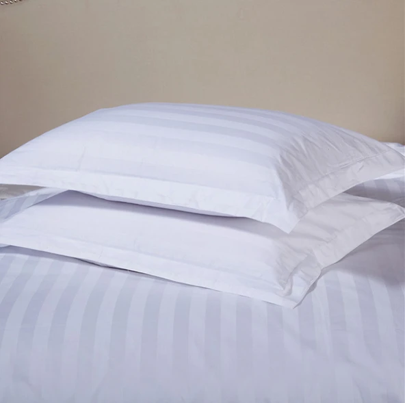 Otel Tipi Pamuklu Yastık Kılıfı - 40s Şifreli 45x75 Simli