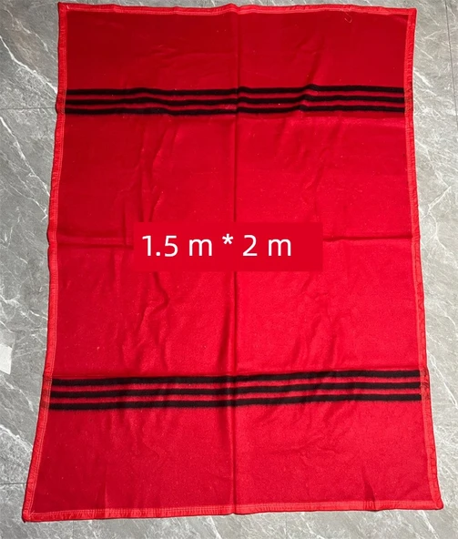Meyveli Domuz Desenli Ev Dekorasyon Battaniyesi - Kırmızı - 180cm x 200cm - 2