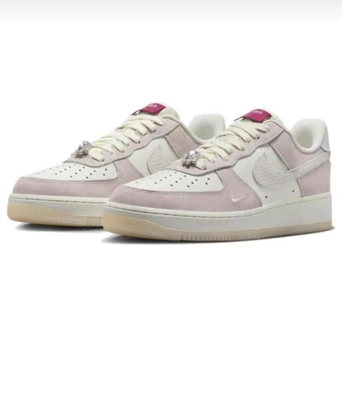 Nike Air Force 1 '07 LX