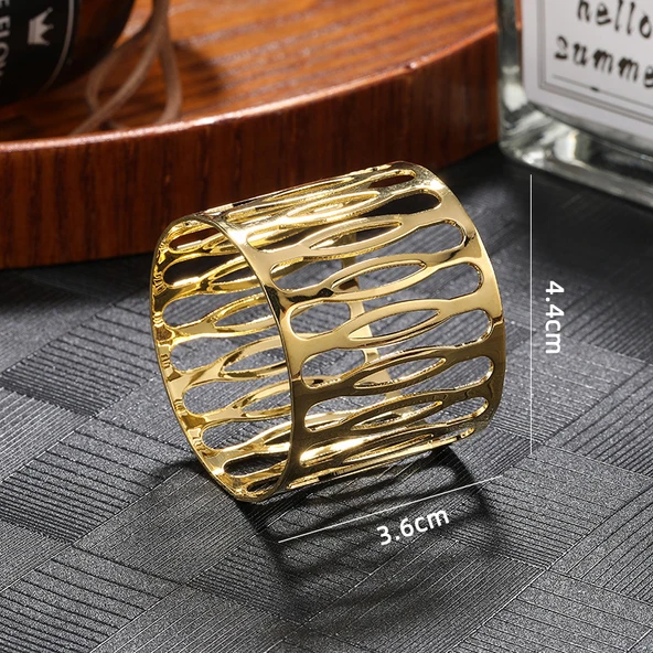 Avrupa Tarzı Metal Peçete Halkası - Oval Desenli (Altın)