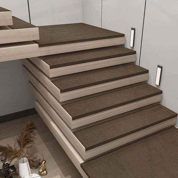 Kendinden Yapışkanlı Kaymaz Merdiven Halısı - Kahve 30x120cm Kenarsız