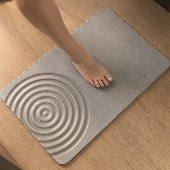 Kaymaz Diatomit Emici Banyo Paspası - Kare Gri Su Damlası Desenli - 39x60cm