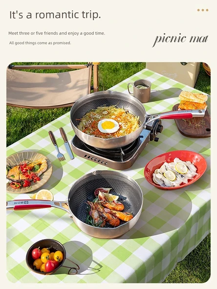 Katlanabilir Su Geçirmez Piknik Örtüsü - Kırmızı Ekose 1.0*1.8 m 20 Adet (6 Rüzgar Klipsli) - Resim 3