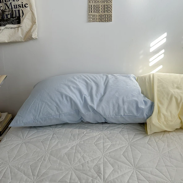 Leke Tutmaz Pamuklu Gingham Desenli Yastık Kılıfı 48x74cm - Gök Mavisi (Pamuklu Dimi)