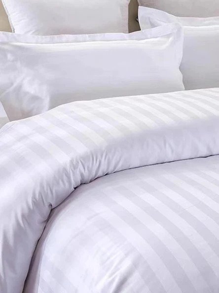 Beyaz Şeritli Polyester Saten Çarşaf - 2.3 m x 2.5 m - 5