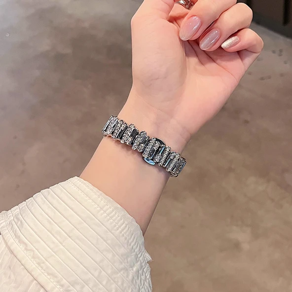 Apple Watch Metal Kayış - Elmas Kelebek Tokalı - 46mm - Siyah - Elmassız - 5