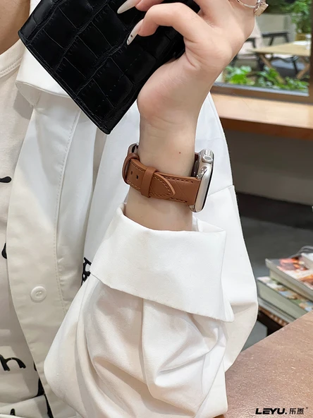 Deri Ekose Desenli Apple Watch Kordonu - Ultra1/2 49mm - Yulaf Ezmesi - Resim 4