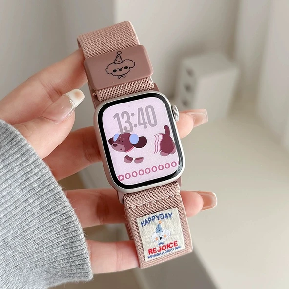 Şapkalı Köpek Desenli Manyetik Tokalı Elastik Naylon Apple Watch Kordonu - 42/44/45/49mm - Koyu Pembe