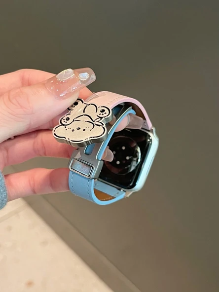 Apple Watch 9/8/7 (45mm) için Deri Manyetik Tokalı Kordon - Pembe Mavi