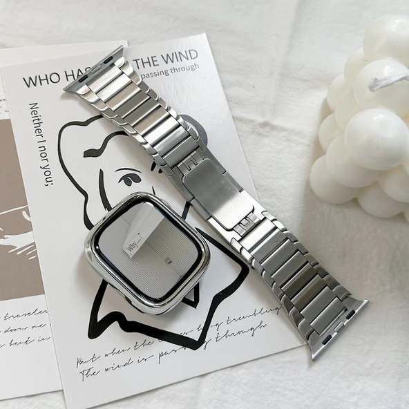 Gümüş Çerçeveli Paslanmaz Çelik Apple Watch Kordonu - 46mm