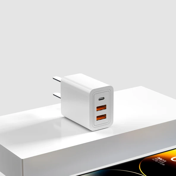 30W Çoklu USB-C PD Hızlı Şarj Aleti - PD30W Üçlü Çift USB + C Şarj Aleti
