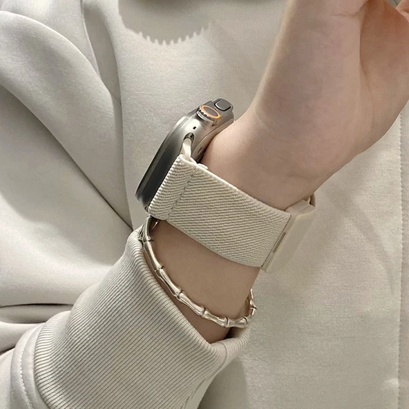 Apple Watch 42/44/45/49mm (1-9. Nesil) Sütlü Çay Naylon Manyetik Kordon - 3