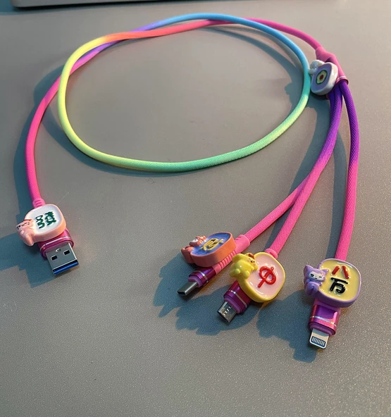 3'ü 1 Arada Çoklu Şarj Kablosu - 1 Metre - Minnie Oyuncak Seti - 4