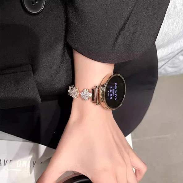 Huawei GT5 Pro 42mm Gümüş Dört Yapraklı Yonca Tam Elmas Bileklik - 4