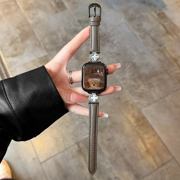 Huawei FIT1 Uyumlu Siyah Deri Kayış - Dört Yapraklı Yonca Desenli