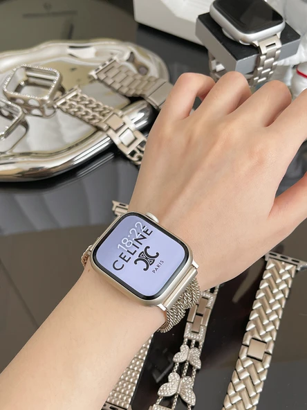 Elmas Kelebekli Apple Watch Kordonu - 42mm - Yıldız Işığı (Son 10 Nesil) - 10