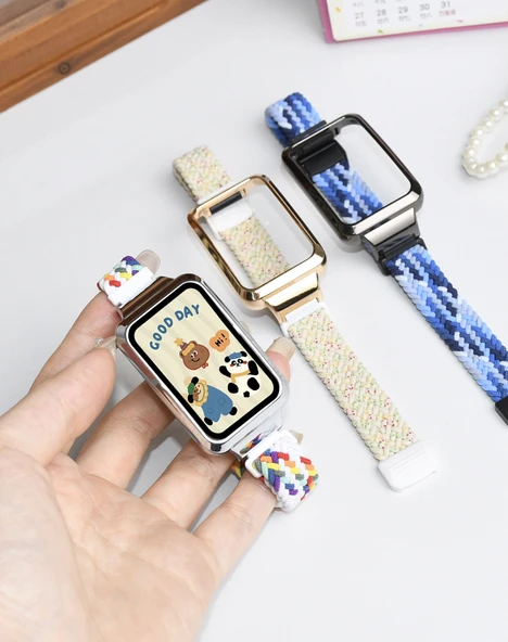 Oppo Bracelet 2 Uyumlu Lacivert Elastik Örgü Manyetik Tokalı Kordon [Metalik Siyah Çerçeve] - 8