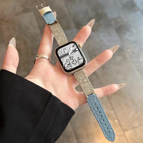 Huawei FIT1 Açık Mavi Dachshund Desenli Metal Deri Kordon (Ekran Koruyucu Hediyeli)