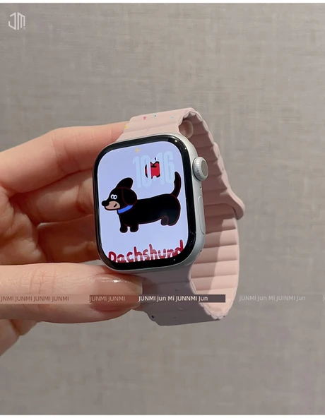 49mm Renkli Çip Sıvı Silikon Manyetik Apple Watch Kordon - Oxford Pudra