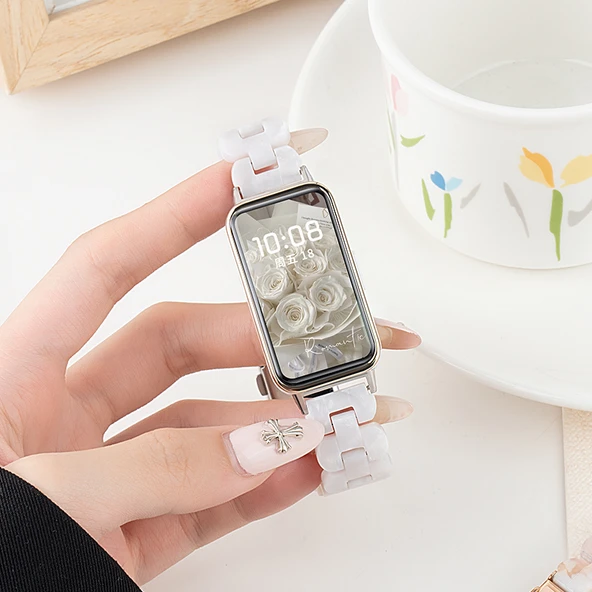 Huawei Honor Band 9 Uyumlu İnci Beyazı Bileklik