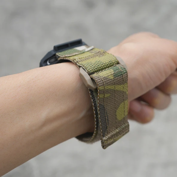 Siyah Apple Watch Kordonu - 44/45/46/49mm - M Beden - 3