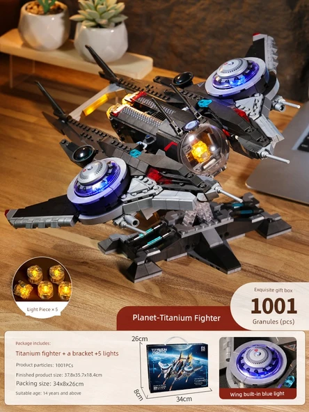 Star Wars Eclipse Sınıfı Titanyum Savaşçısı Model Yapım Seti - Işıklı ve Braketli