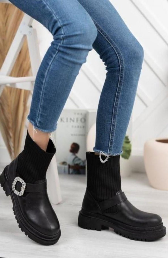 Herayakkabı Kadın Siyah Kalın Taban Eslona Lastikli Günlük Çorap Bot
