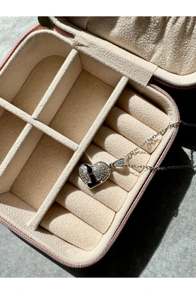 LUXSTONE  Zirkon Kalp Siyah Detaylı Gümüş Çelik  Kolye