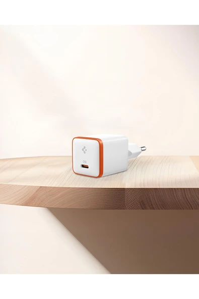 Spigen  30W USB-C Mini Hızlı Şarj Aleti Samsung PPS GaN Destekli Akım Korumalı Güç Adaptörü Type-C White - 3