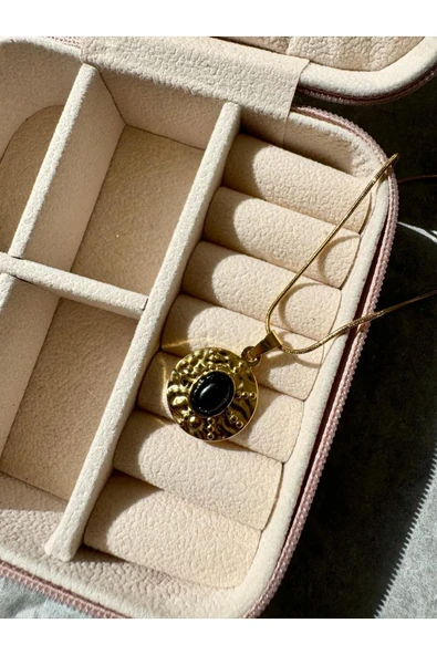 LUXSTONE  Siyah Taşlı Vintage Gold Çelik Kolye