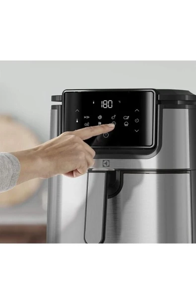 easytekno Electrolux Airfryer 8 Programlı 4.5 L Sepet Kapasiteli, 3.5 L Kızartma Kapasiteli Sıcak Hava Fritöz - 6