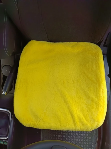 Yumuşak Tüylü Peluş Serme Oto Koltuk Koruyucu Minder Ön Tekli Sarı