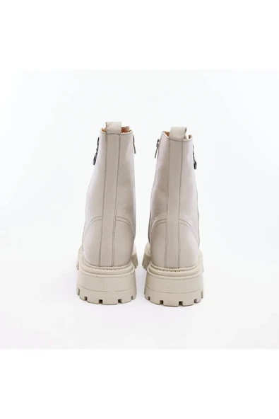 CASTLE BLACK KADIN BOT - Resim 9