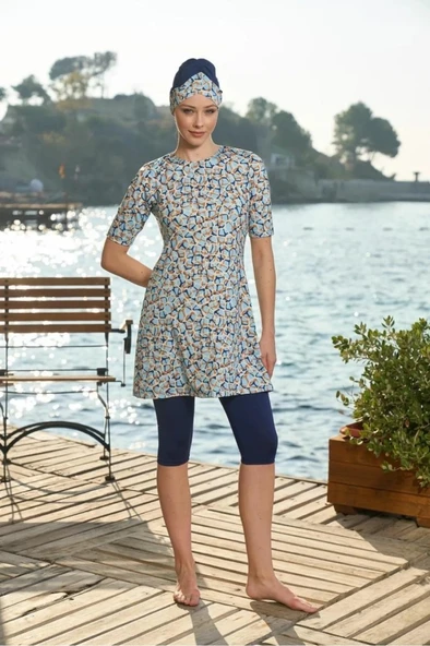 Estiva 25834 Dijital Desenli Kısa Kol Yarı Kapalı Mayo