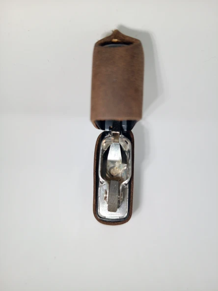 Hakiki Deri Kılıflı Benzinli Zippo Tarzı Çakmak - Kahverengi - 4