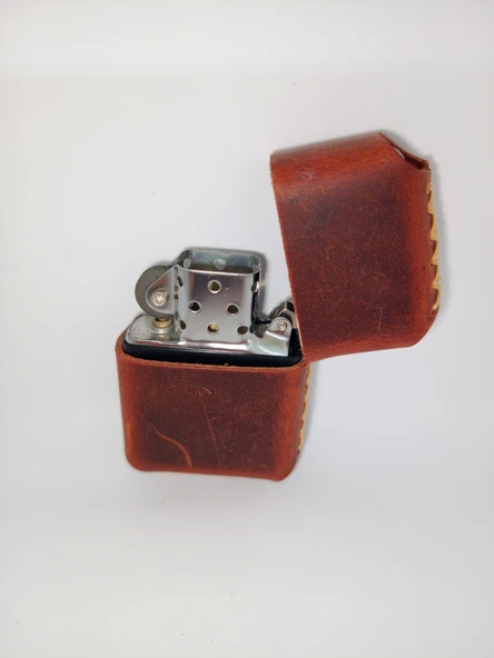 Hakiki Deri Kılıflı Benzinli Zippo Tarzı Çakmak - Bordo - 3