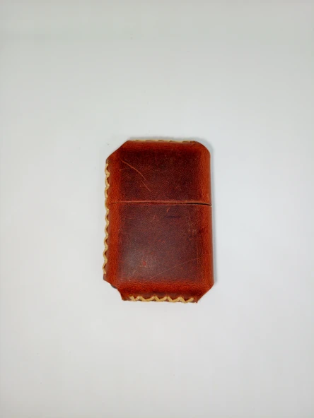 Hakiki Deri Kılıflı Benzinli Zippo Tarzı Çakmak - Bordo - 5