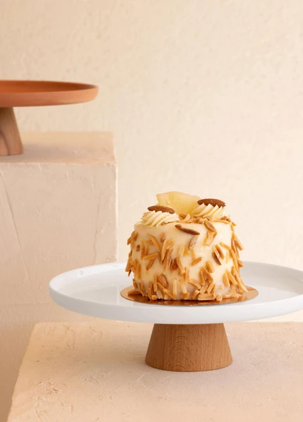 The Mia Limoges Ahşap Ayaklı Tabak Beyaz 21x7 cm - Resim 3