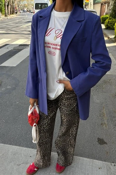Uzun Kollu ve Düğme Kapamalı Kruvaze Yakalı Oversize Blazer Kadın Keten Ceket İndigo - 6