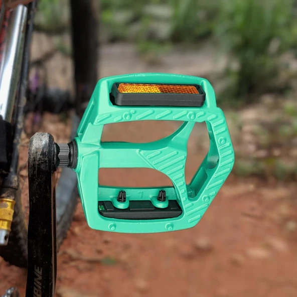 XBYC 1809 Bilyalı Bisiklet Pedalı MTB Alüminyum Alaşımlı Reflektörlü Pedal Cam Göbeği Renk - 3