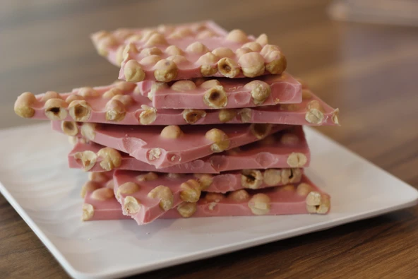 Kırma Bol Fındıklı Hediyelik Çikolata - 2