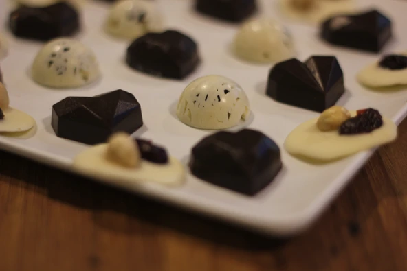 Dolgulu Bonbon Sütlü Hediyelik Çikolata