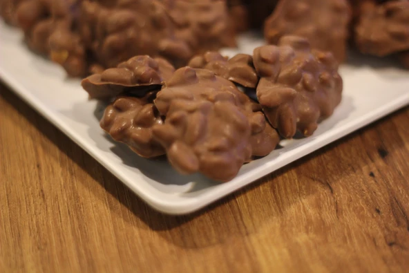 Roche Bol Antep Fıstıklı Hediyelik Çikolata