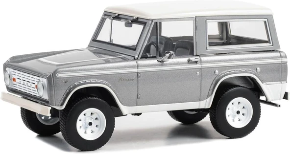 Greenlight 1967 Ford Bronco Silver Model Araba