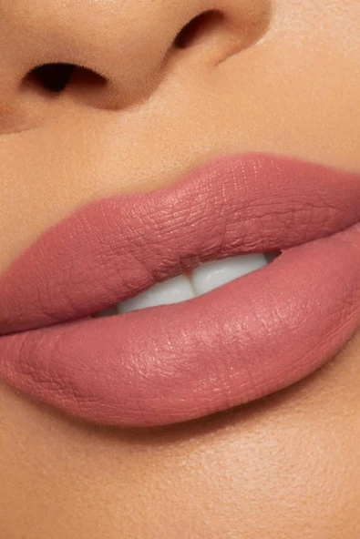 Kylie Dudak Kalemi ve Yarı Mat Likit Ruj Set 705 Charm - Resim 2