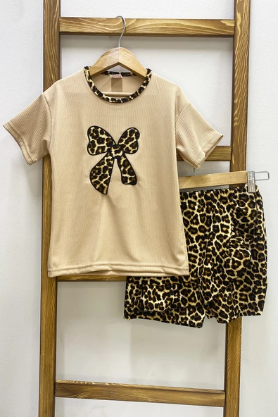 KIZ ÇOCUK ŞORT ETEK TAKIM LEOPAR BASKILI FIRFIRLI B1 - Resim 5